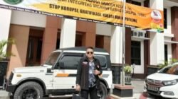 Teguh Ariyanto, S.H., M.H., advokat senior yang dikenal dengan julukan “SANG PENGACARA” kembali menegaskan komitmennya dalam memberikan layanan hukum profesional bagi masyarakat di seluruh Indonesia.