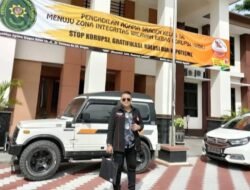 Teguh Ariyanto, S.H., M.H., advokat senior yang dikenal dengan julukan “SANG PENGACARA” kembali menegaskan komitmennya dalam memberikan layanan hukum profesional bagi masyarakat di seluruh Indonesia.